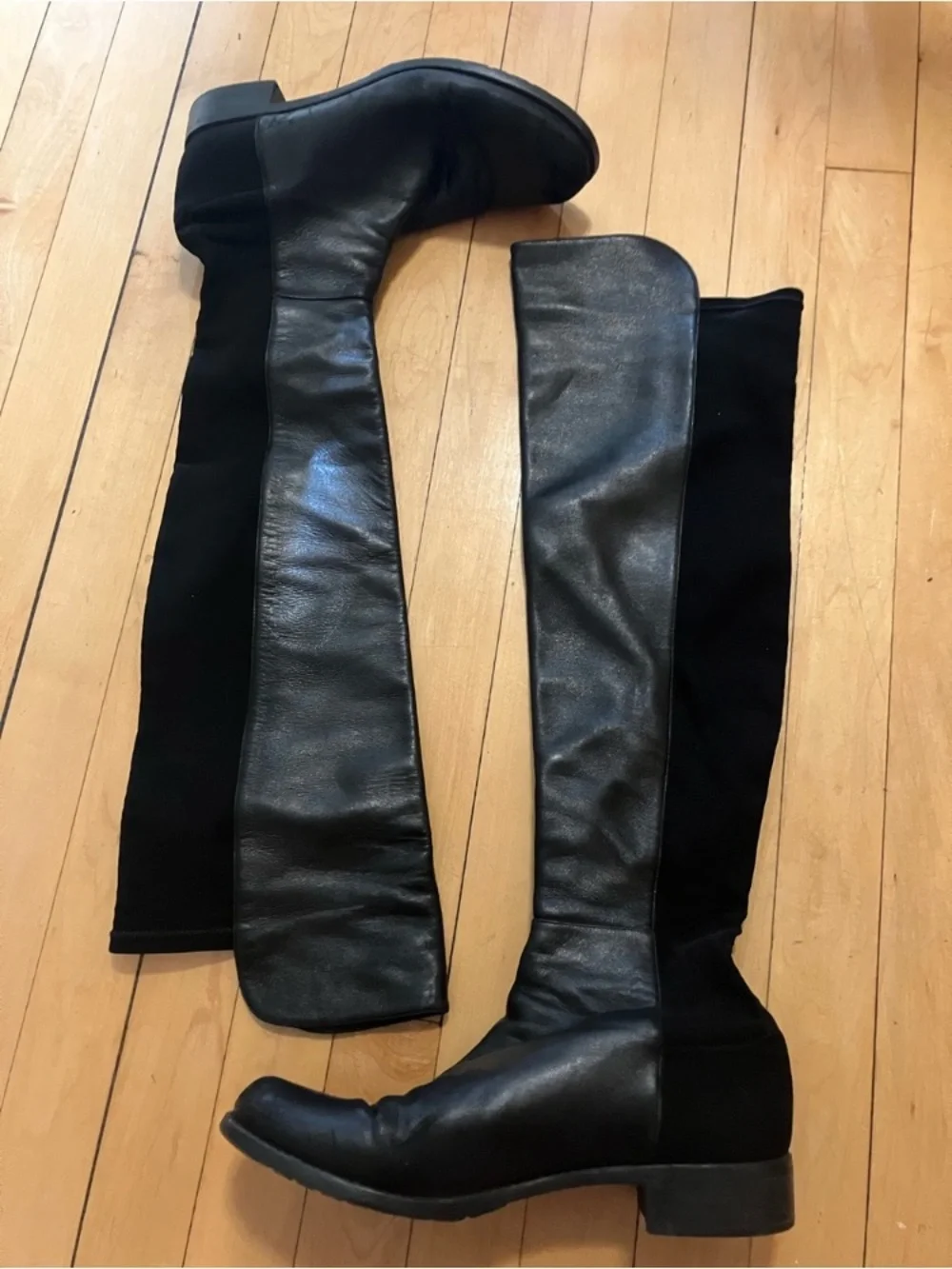 Stuart Weitzman size 10